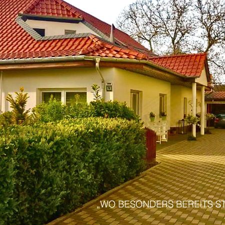 Haus Am See Bernburg Extérieur photo